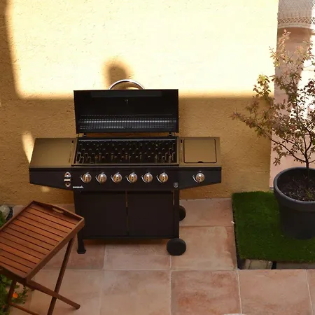 La Centralita De La Abuela * 塞哥维亚