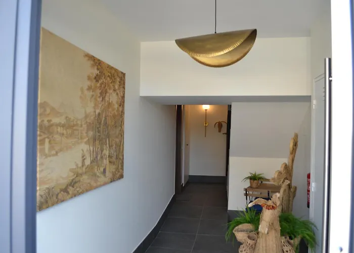 La Centralita De La Abuela * 塞哥维亚